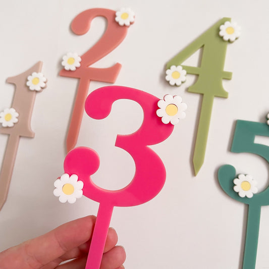 Number Daisy Cake Topper