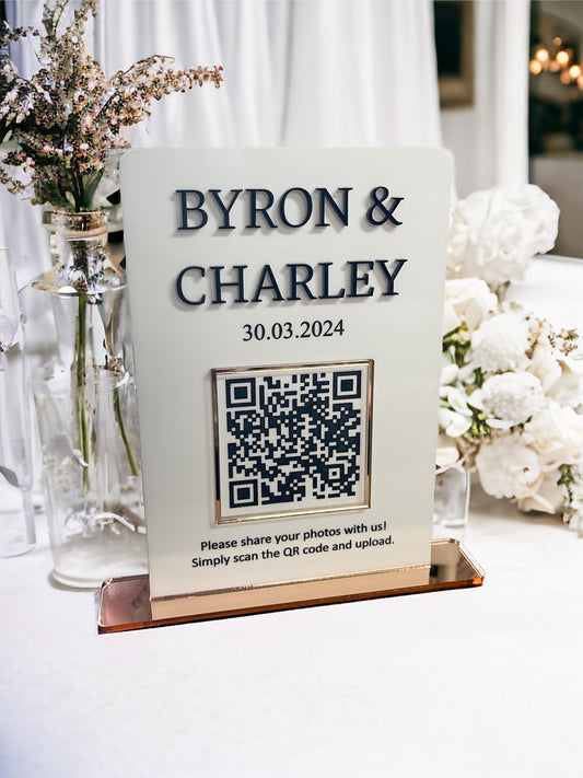 Customised QR Wedding Photo App Sign