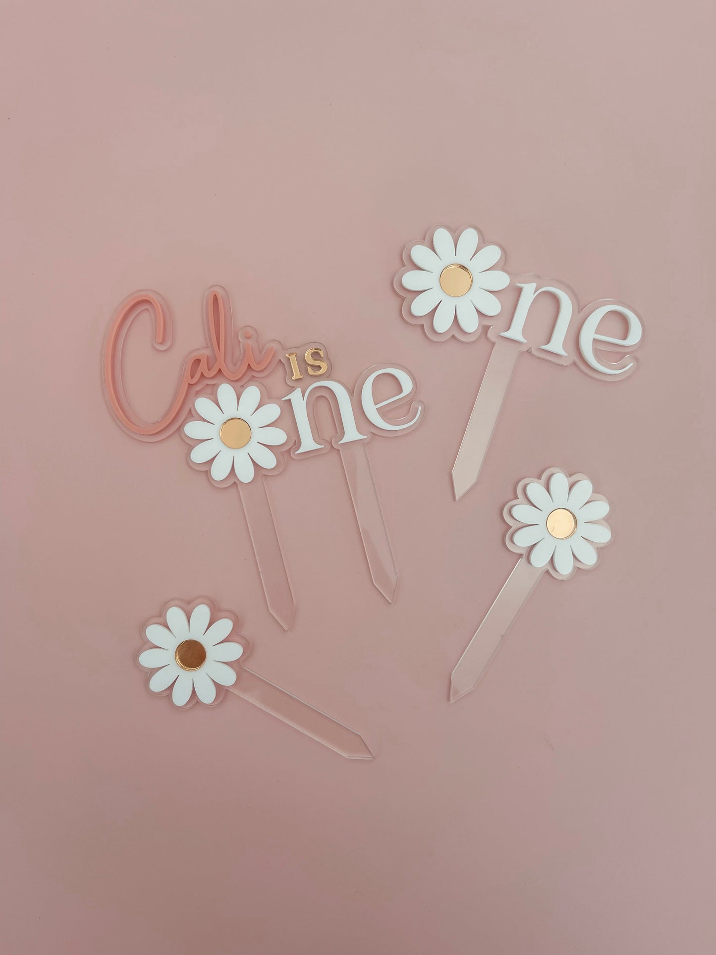 One Daisy Cake Topper